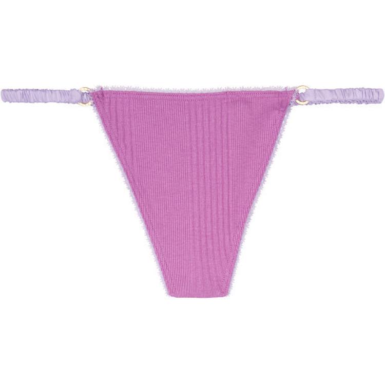 Трусы женские 1 упаковка фиолетовые Victoria's Secret
Трусы женские 1 упаковка фиолетовые Victoria's Secret