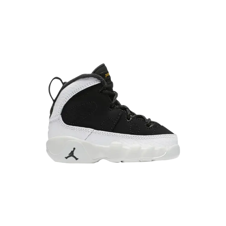 Кроссовки Air Jordan 9 Retro TD 'City of Flight', черный
Кроссовки Air Jordan 9 Retro TD 'City of Flight', черный