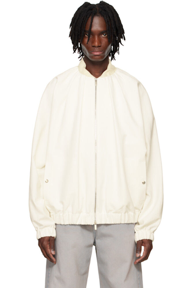 Куртка-бомбер с присборенной отделкой Off-White System, Белый, Куртка-бомбер с присборенной отделкой Off-White System
Куртка-бомбер с присборенной отделкой Off-White System, Белый, Куртка-бомбер с присборенной отделкой Off-White System