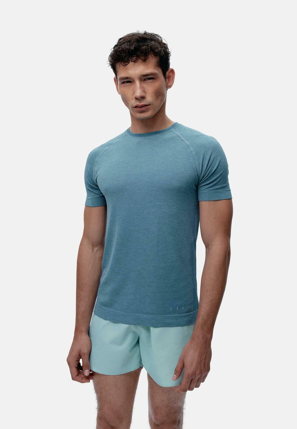 Футболка с принтом OTAWA Born Living Yoga, синий
Футболка с принтом OTAWA Born Living Yoga, синий