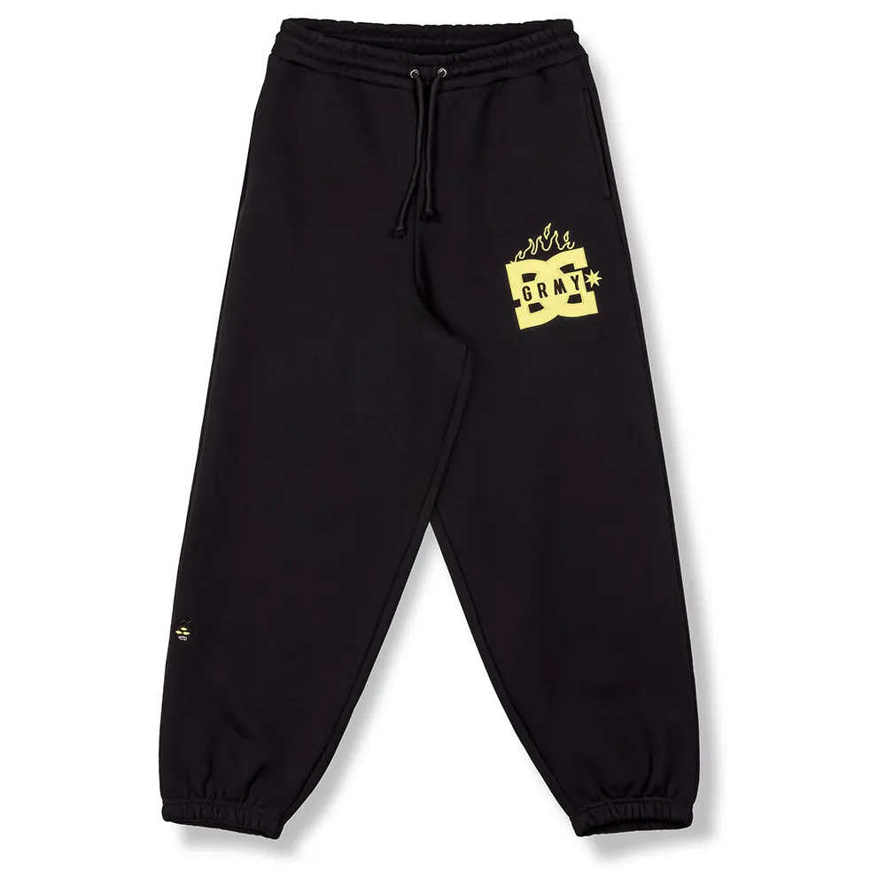 Брюки Grimey The Swarm DC Shoes X Baggy sweat, черный
Брюки Grimey The Swarm DC Shoes X Baggy sweat, черный