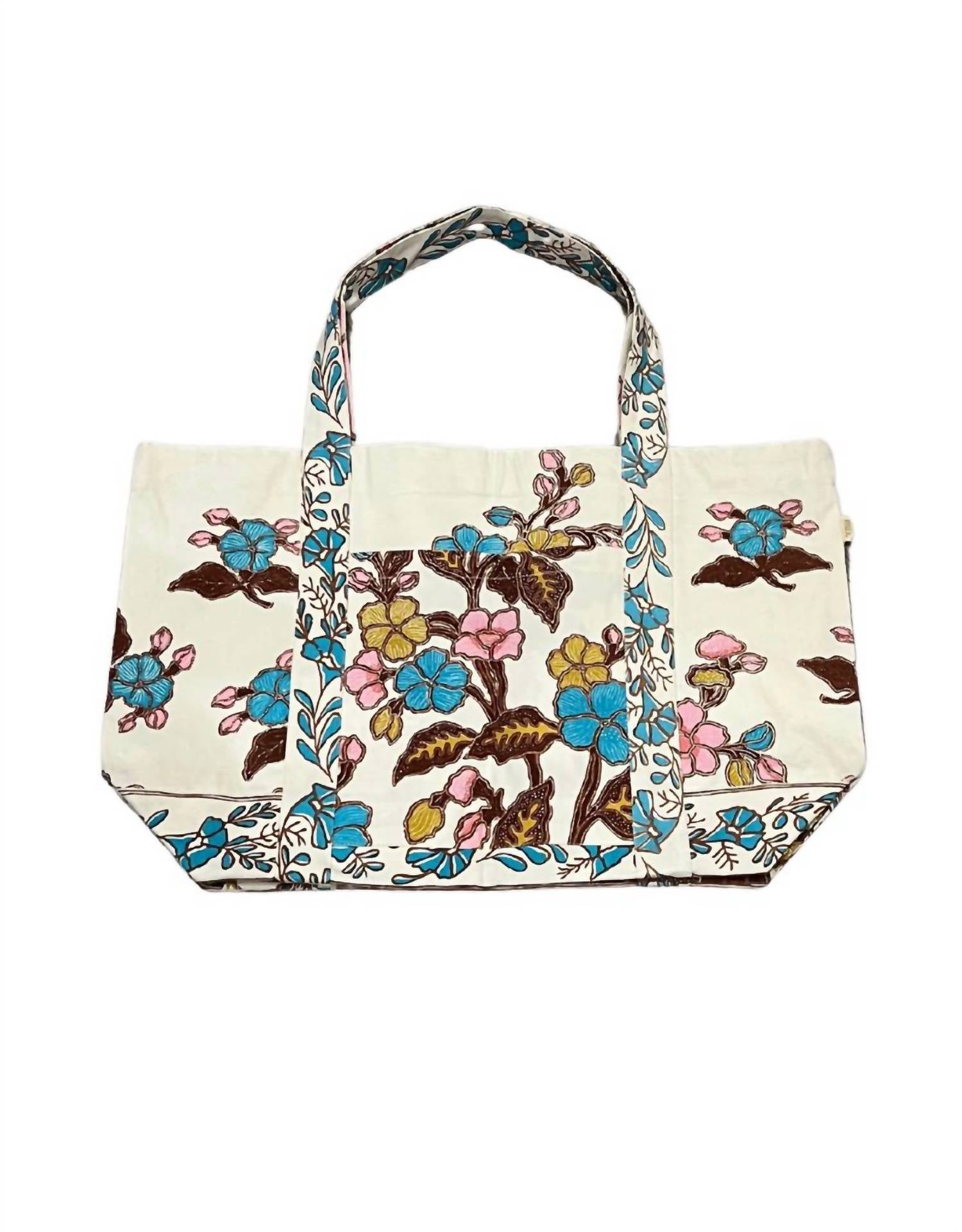 Женская большая пляжная сумка-шоппер в бирюзово-желтом цветочном принте Bell by Alicia Bell
Женская большая пляжная сумка-шоппер в бирюзово-желтом цветочном принте Bell by Alicia Bell