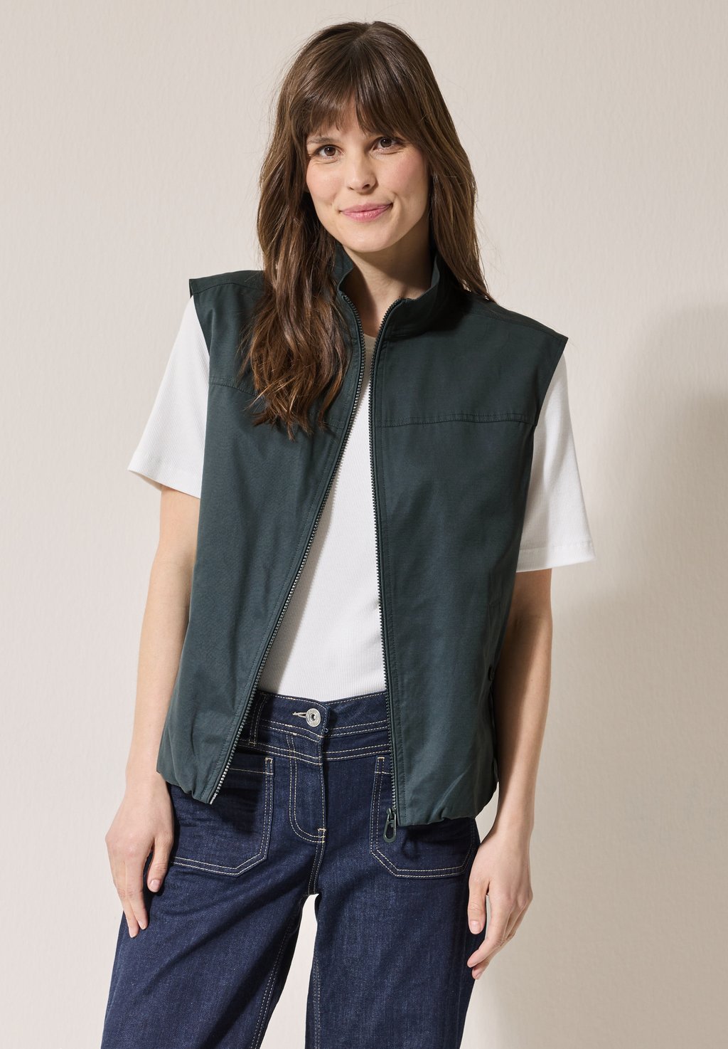 Топ без рукавов Cecil, темно-зеленый
Топ без рукавов Cecil, темно-зеленый