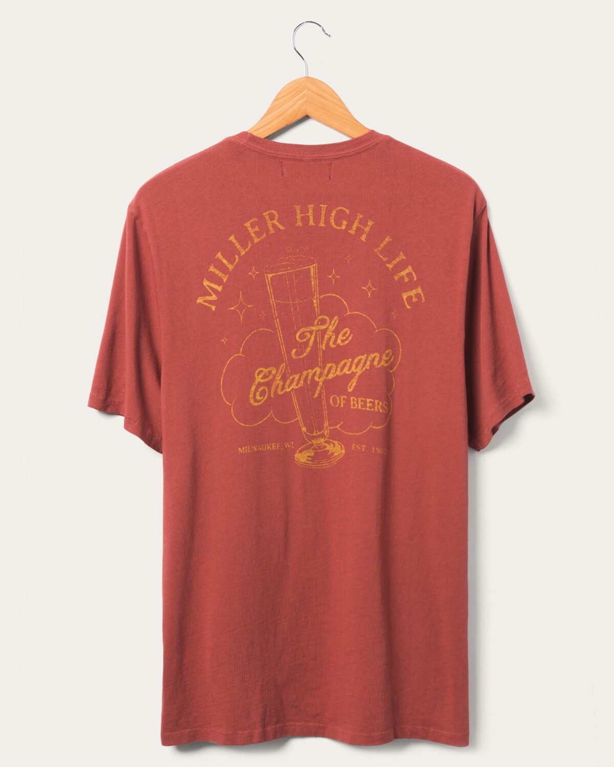Винтажная стеклянная футболка Miller High Life Sportsman's Club Junk Food Clothing, цвет Red Dhalia
Винтажная стеклянная футболка Miller High Life Sportsman's Club Junk Food Clothing, цвет Red Dhalia