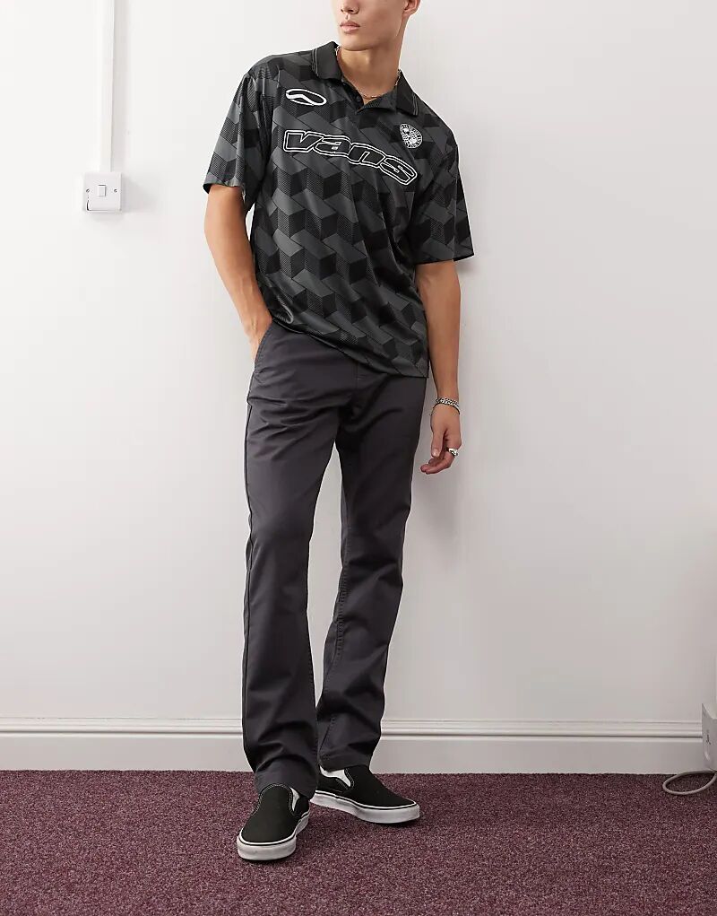 Аутентичные свободные брюки-чинос узкого кроя в цвете древесного угля Vans
Аутентичные свободные брюки-чинос узкого кроя в цвете древесного угля Vans