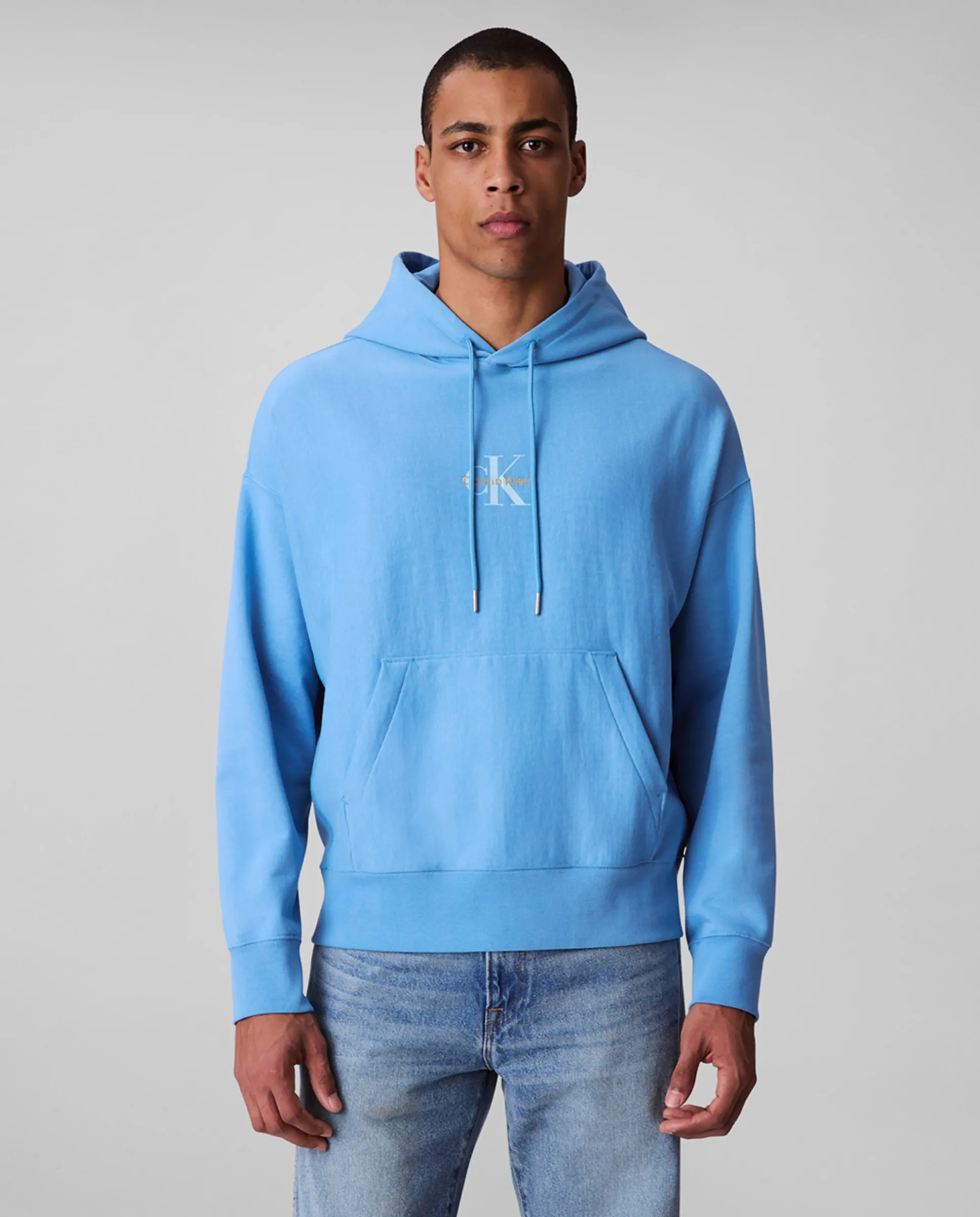 Мужская толстовка с логотипом Calvin Klein Jeans, светло-голубой 
Мужская толстовка с логотипом Calvin Klein Jeans, светло-голубой