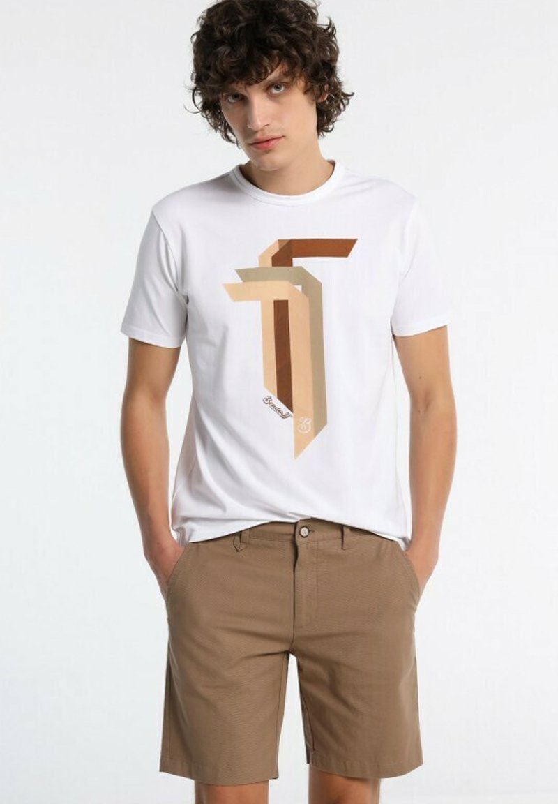 Шорты MIT MINI-PRINT GRÖSSE IN ZOLL BENDORFF, коричневый
Шорты MIT MINI-PRINT GRÖSSE IN ZOLL BENDORFF, коричневый