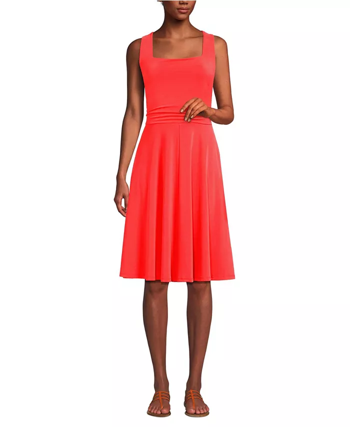 Женское платье без рукавов из купро с силуэтом "фит-энд-флэр" Lands' End, красный
Женское платье без рукавов из купро с силуэтом "фит-энд-флэр" Lands' End, красный