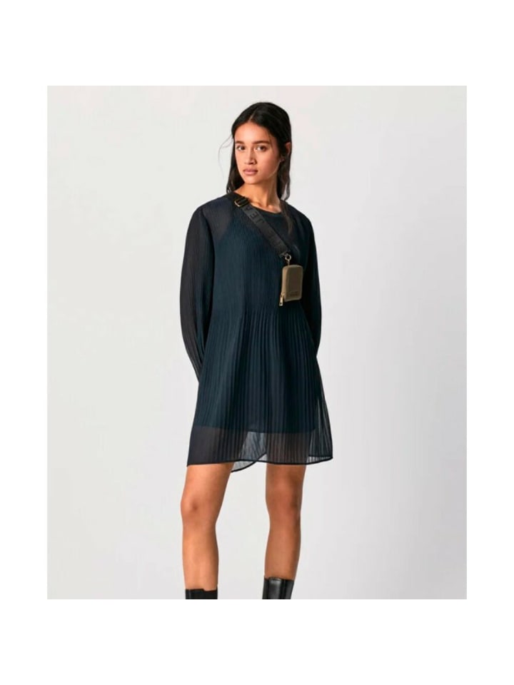 Платье до колена Pepe Jeans, черный
Платье до колена Pepe Jeans, черный