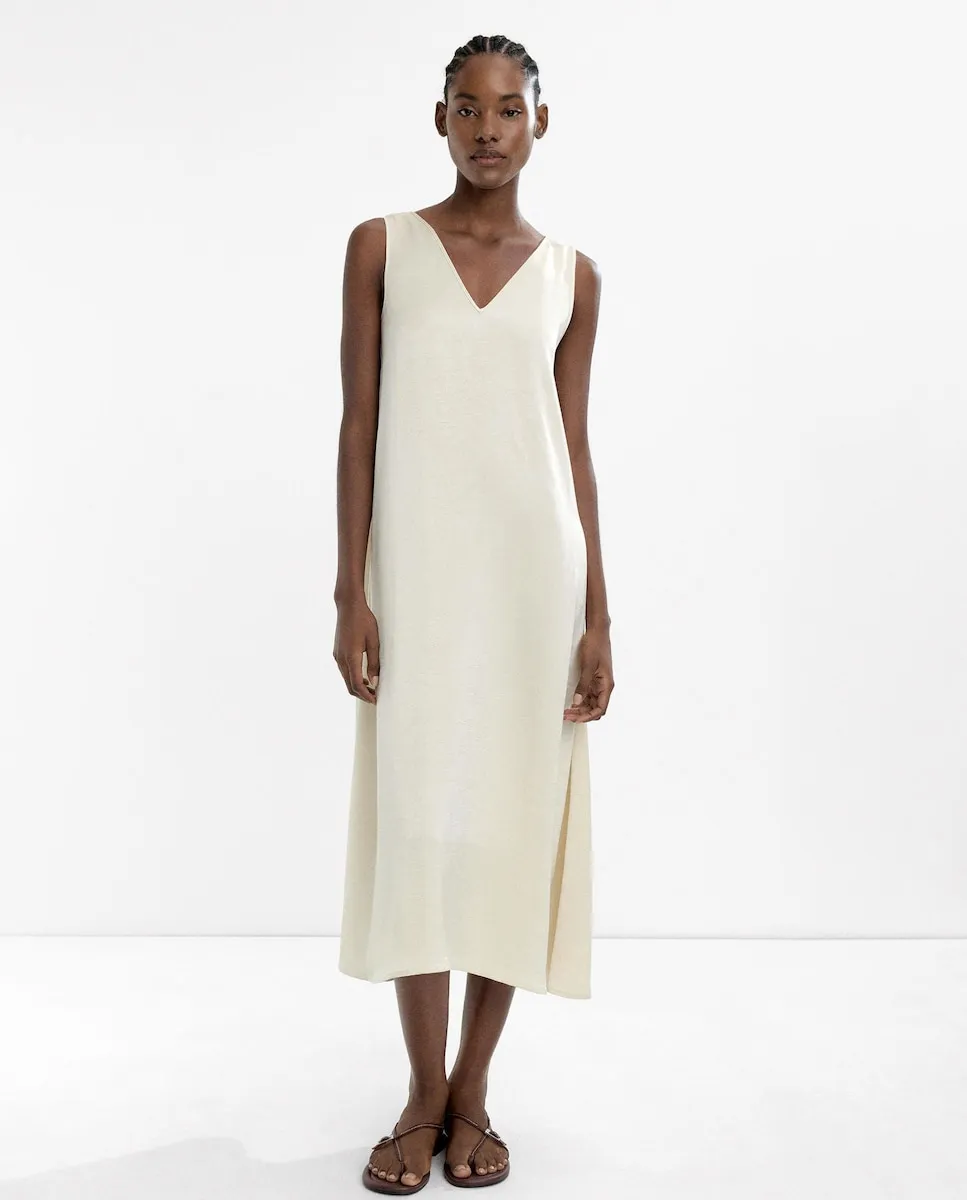 Мид платье с эффектом складок в однотонном исполнении Parfois, пастельно-розовый
Мид платье с эффектом складок в однотонном исполнении Parfois, пастельно-розовый