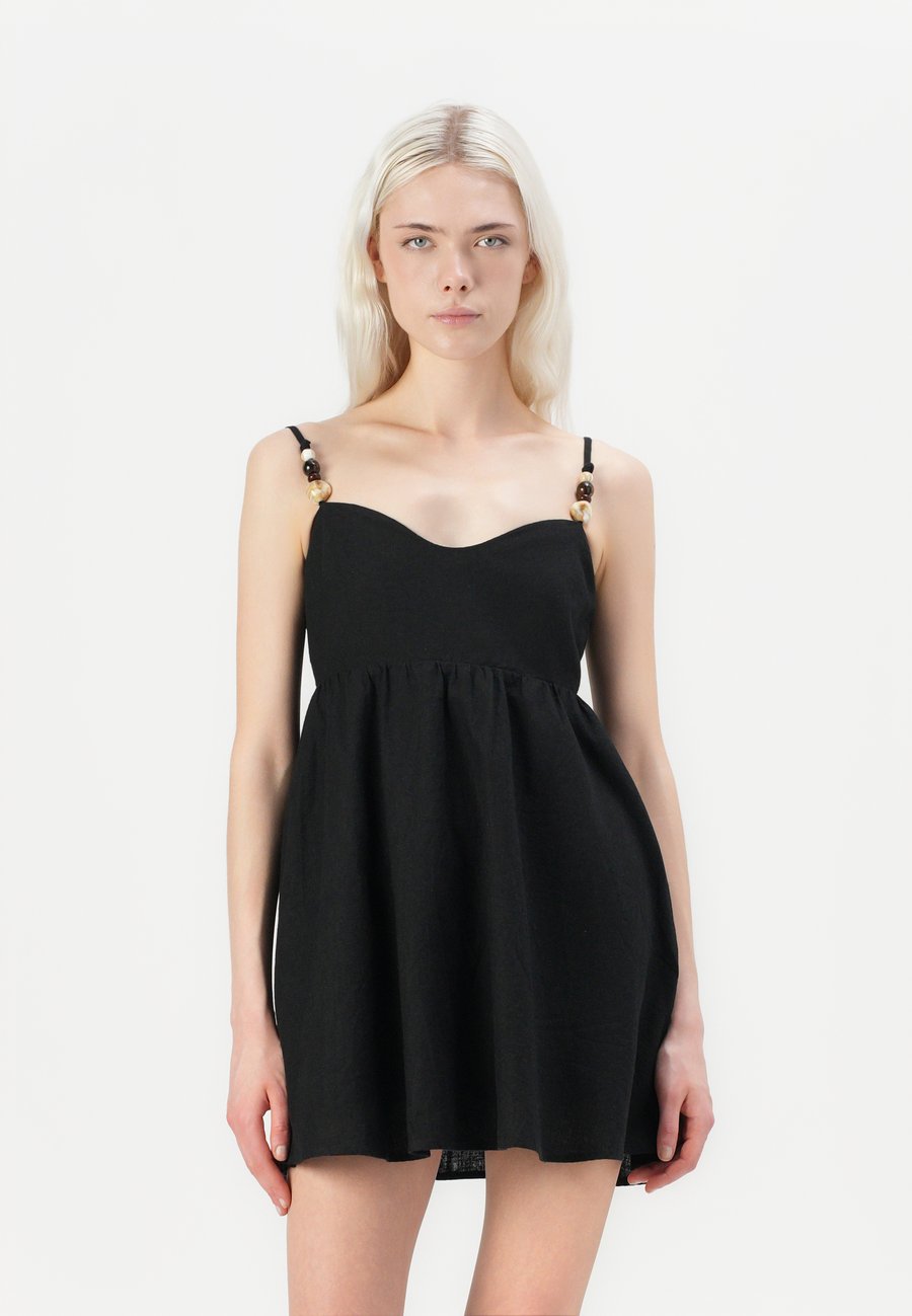 Платье Abercrombie & Fitch CHASE BEADED SWEET HEART BABYDOLL, Black
Платье Abercrombie & Fitch CHASE BEADED SWEET HEART BABYDOLL, Black