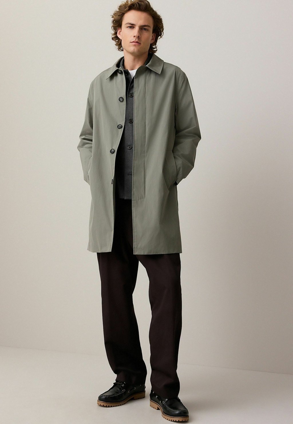 Короткое пальто REGULAR FIT - LIGHTWEIGHT SHOWER RESISTANT Next, зеленый
Короткое пальто REGULAR FIT - LIGHTWEIGHT SHOWER RESISTANT Next, зеленый