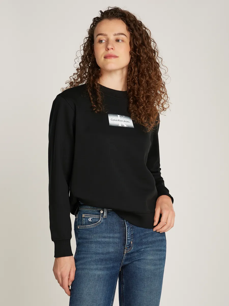 Толстовка Calvin Klein Jeans "OUTLINED CK REGULAR CN" с принтом логотипа, черный
Толстовка Calvin Klein Jeans "OUTLINED CK REGULAR CN" с принтом логотипа, черный