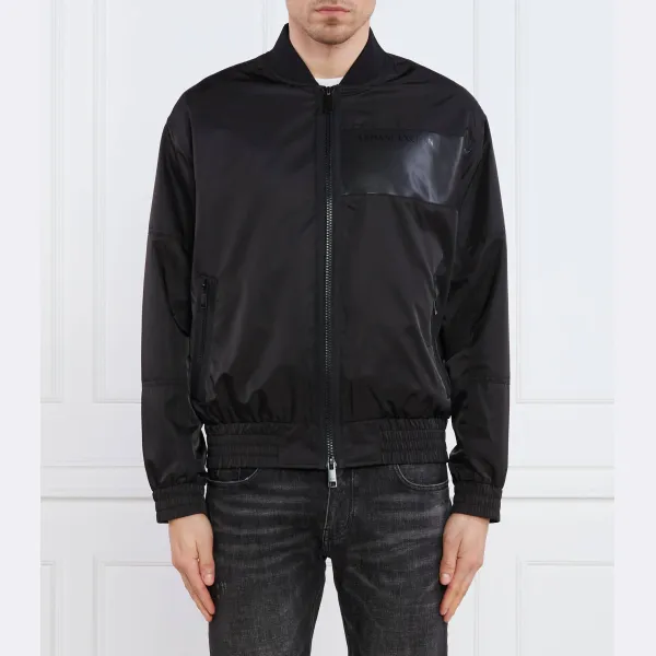 Куртка стандартного кроя Armani Exchange, черный
Куртка стандартного кроя Armani Exchange, черный