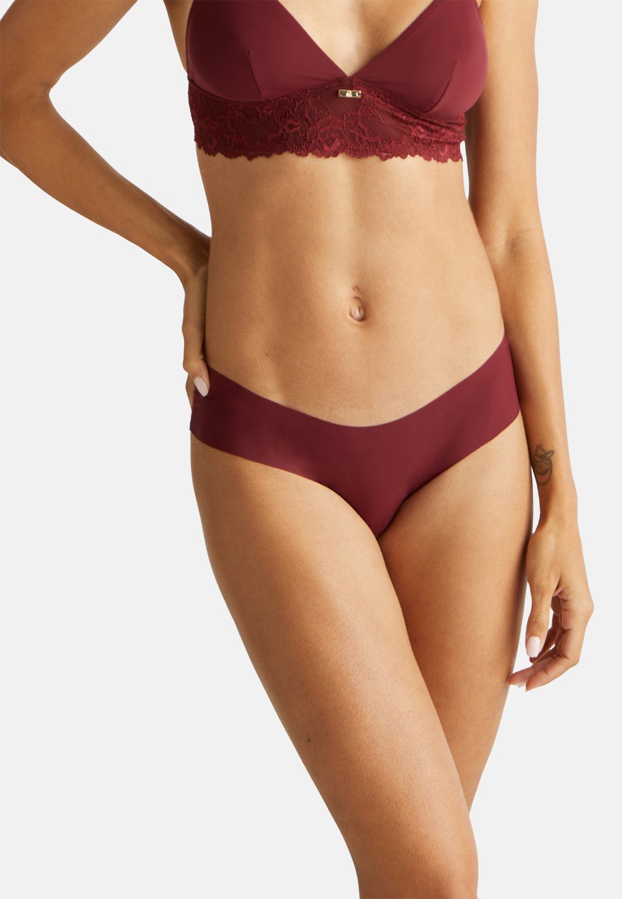 Брифы United Colors of Benetton STRETCH, Red
Брифы United Colors of Benetton STRETCH, Red