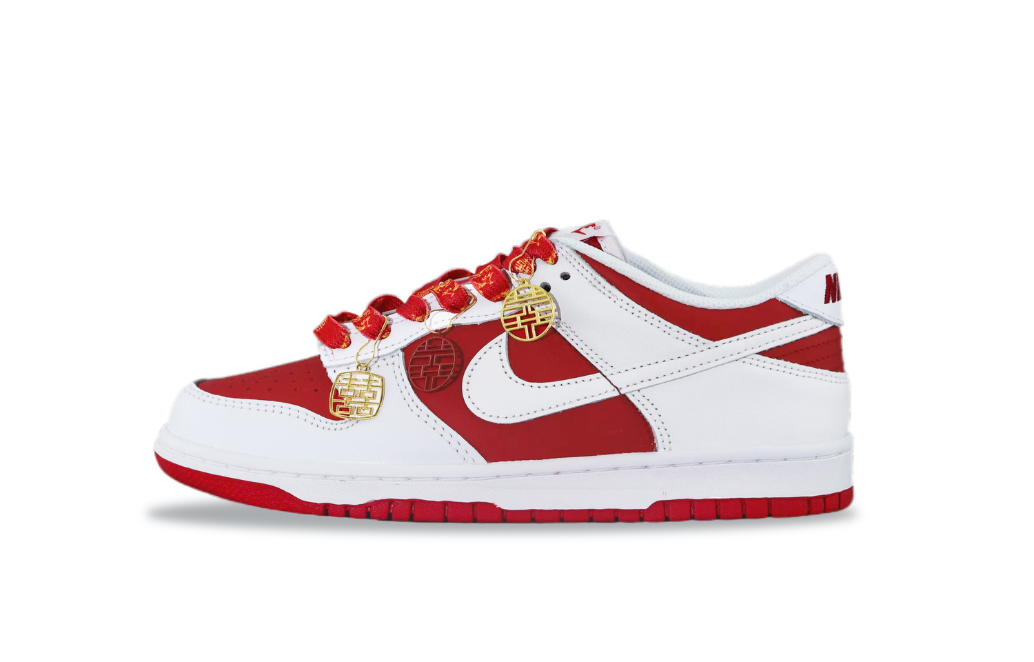 Nike Данк устойчивые к истиранию низкие скейтбордные кроссовки унисекс красно-белые, цвет Red White
Nike Данк устойчивые к истиранию низкие скейтбордные кроссовки унисекс красно-белые, цвет Red White