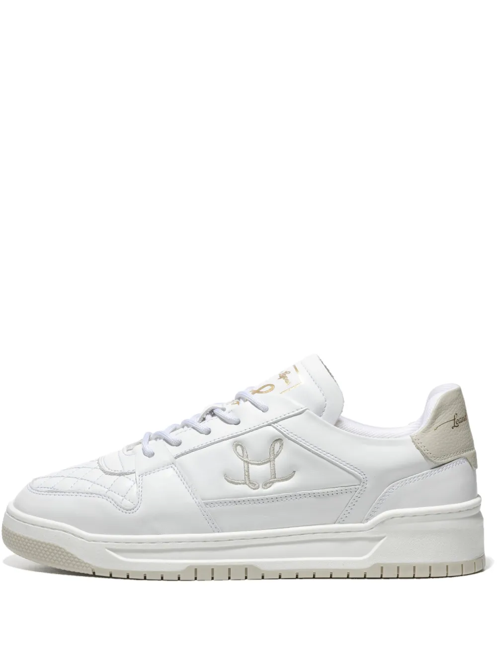 Стеганые кроссовки на шнуровке Leandro Lopes, белый
Стеганые кроссовки на шнуровке Leandro Lopes, белый