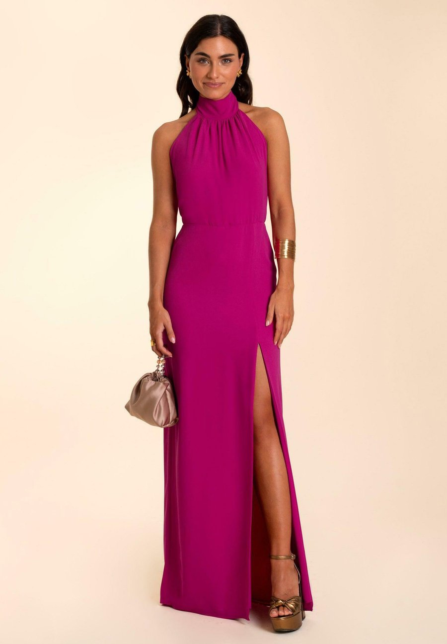 Платье THE-ARE LARGO CON ABERTURA Y CUELLO HALTER, Pink
Платье THE-ARE LARGO CON ABERTURA Y CUELLO HALTER, Pink