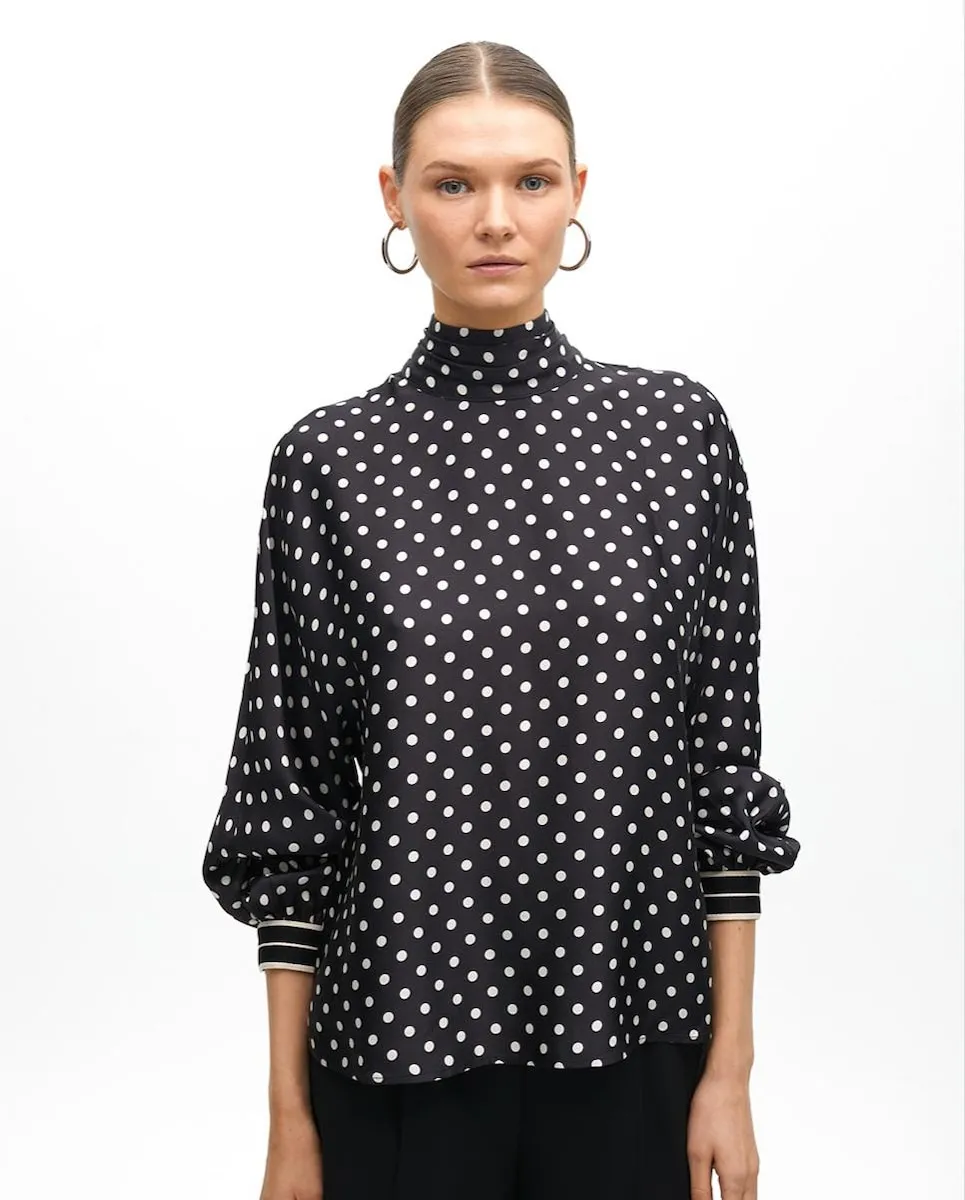 Женская блузка с высоким воротником в горох Lola Casademunt, черный/белый
Женская блузка с высоким воротником в горох Lola Casademunt, черный/белый