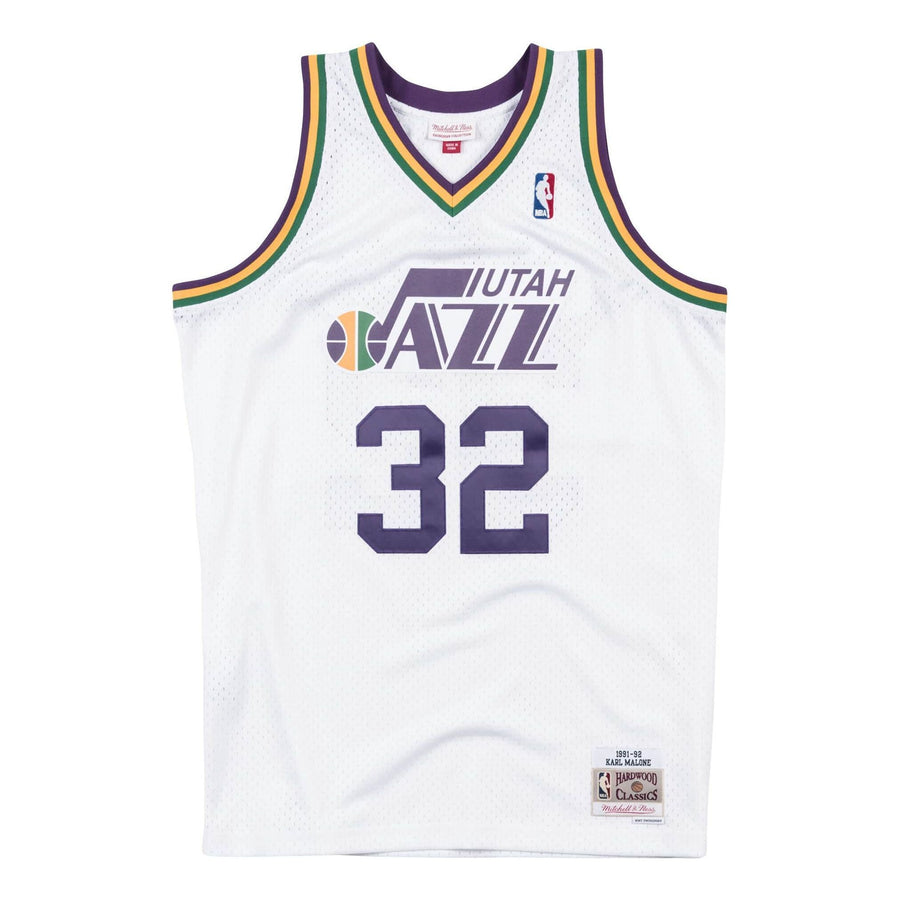 Джерси Mitchell & Ness x NBA Utah Jazz 1991-92 Swingman Jersey 'Karl Malone 32', белый
Джерси Mitchell & Ness x NBA Utah Jazz 1991-92 Swingman Jersey 'Karl Malone 32', белый