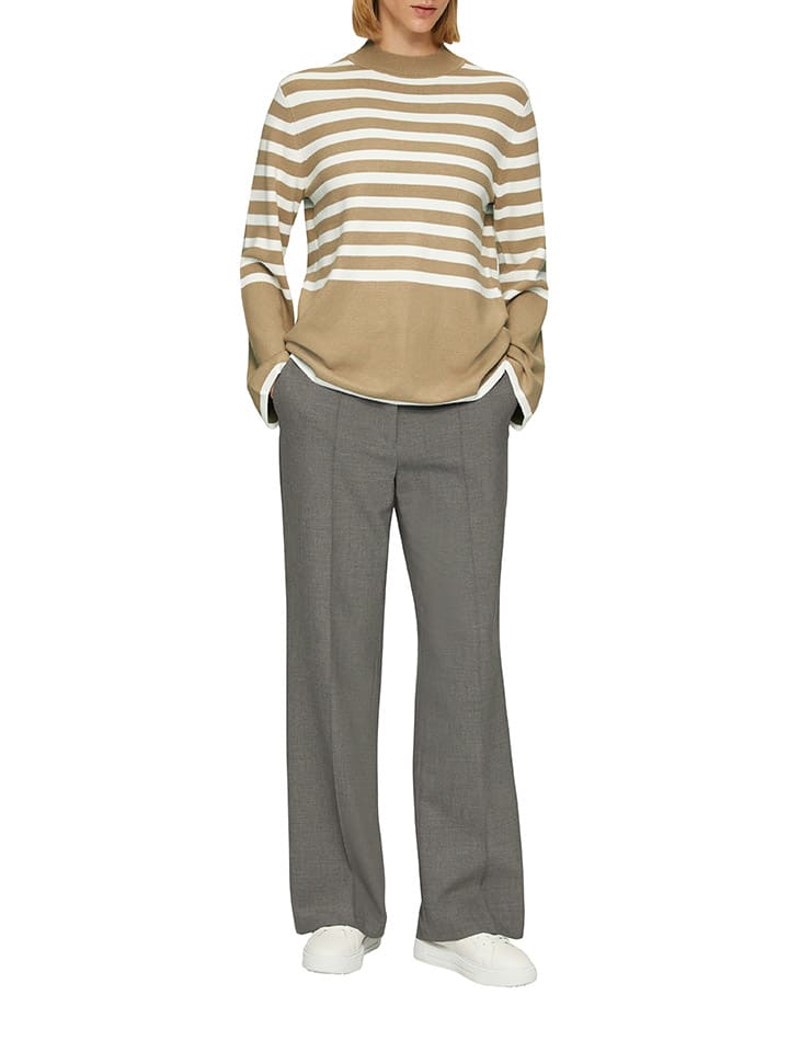 s.Oliver Свитер светло-коричневого/белого цвета
s.Oliver Свитер светло-коричневого/белого цвета