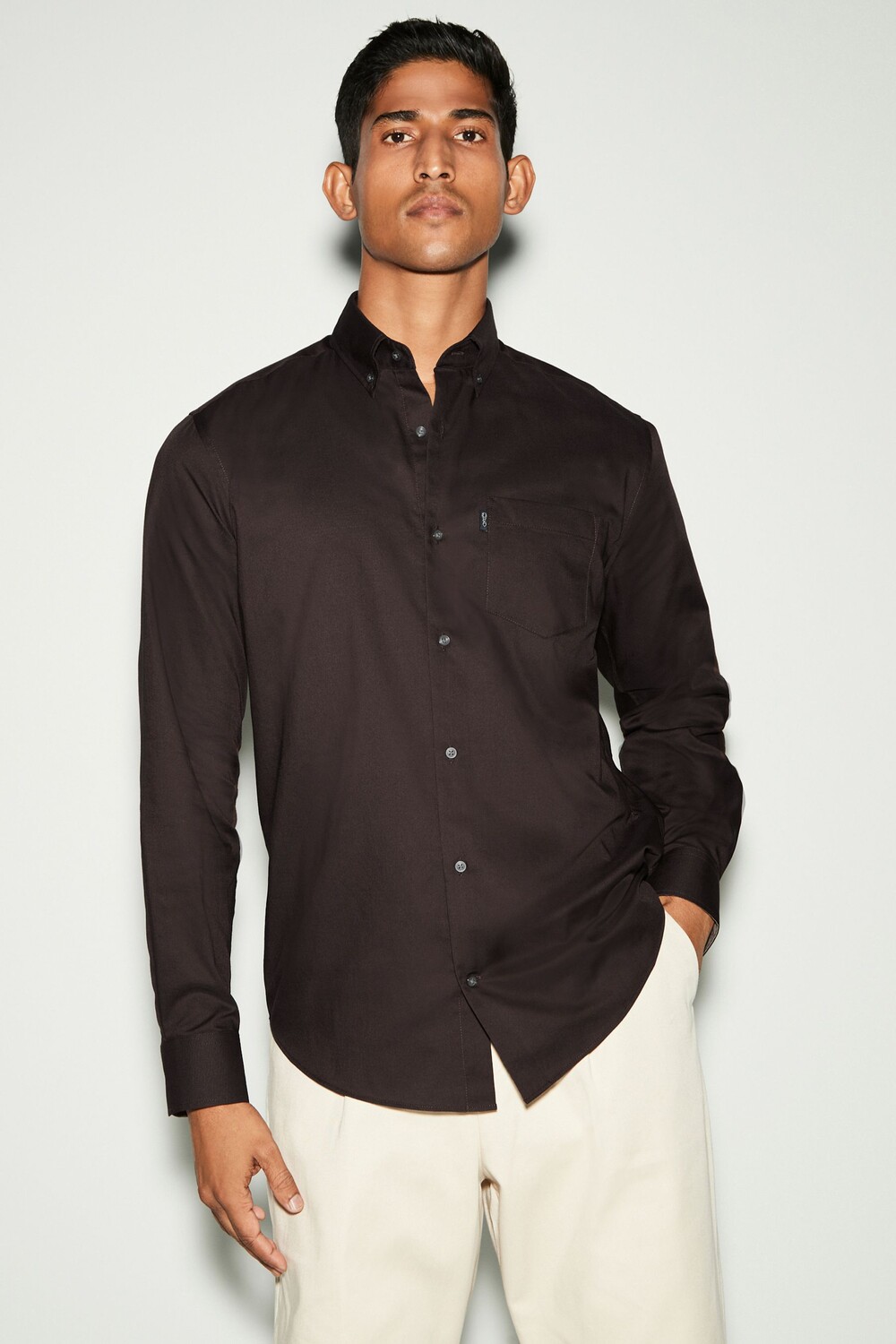 Рубашка Оксфорд на пуговицах, которую легко гладить Next, коричневый
Рубашка Оксфорд на пуговицах, которую легко гладить Next, коричневый