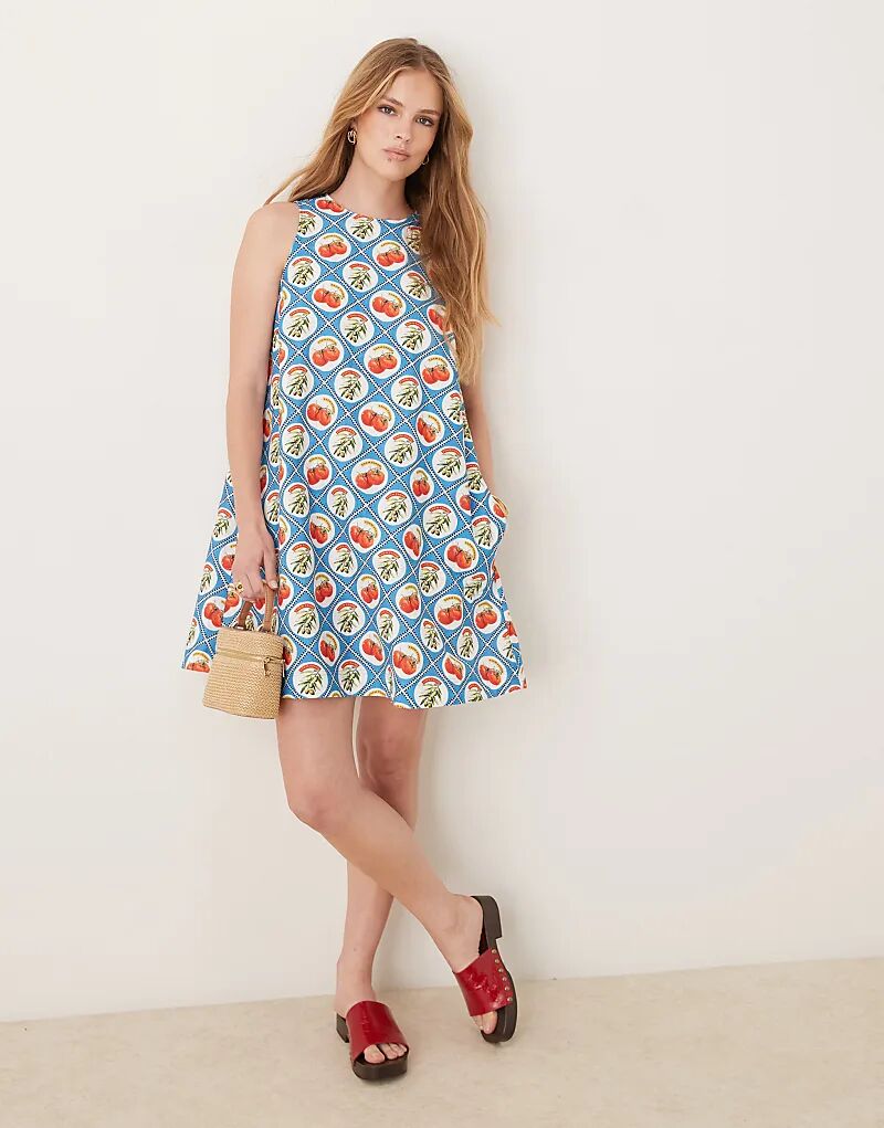 Платье мини ASOS DESIGN прямого кроя с карманами и принтом
Платье мини ASOS DESIGN прямого кроя с карманами и принтом