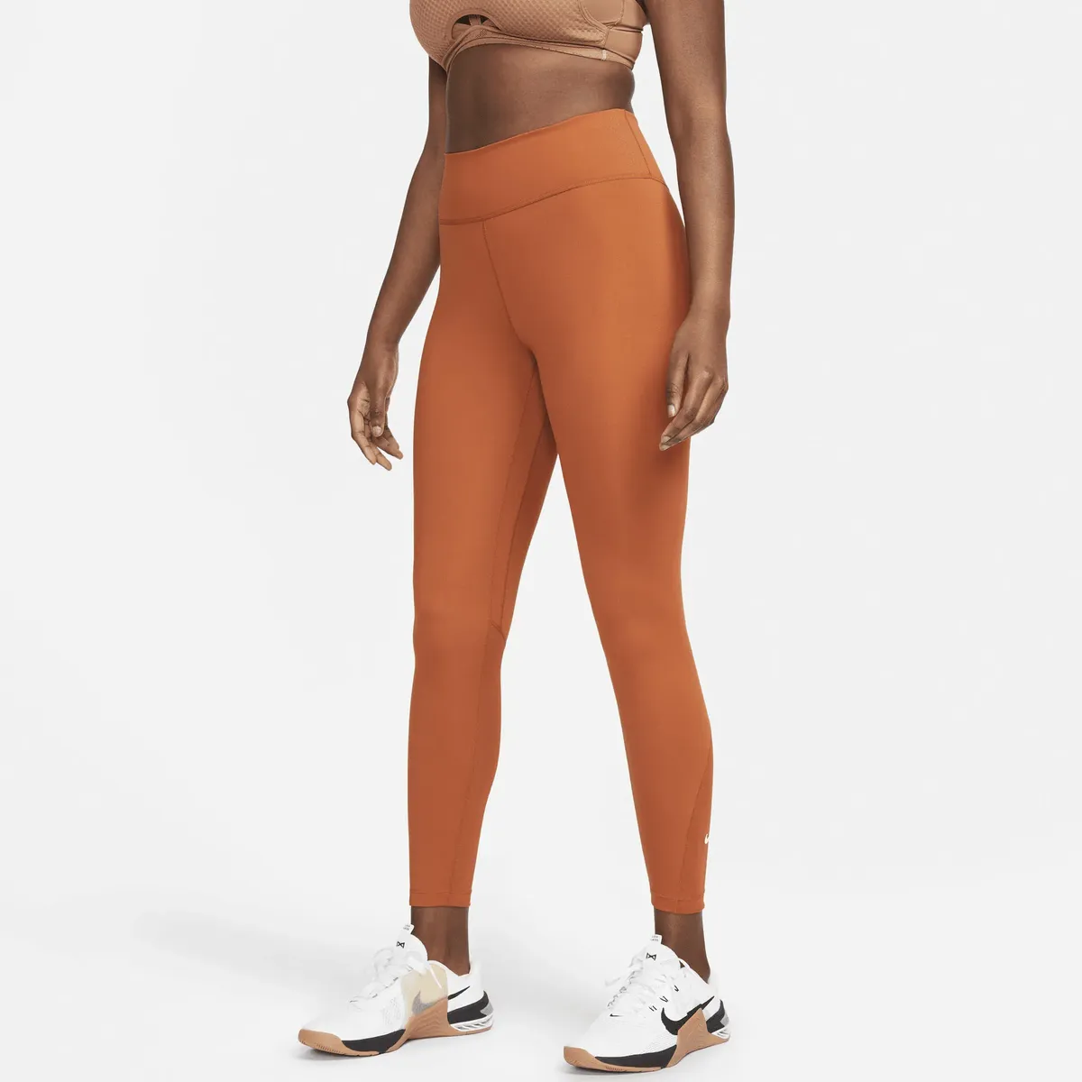 Тренировочные тайтсы Nike "ONE WOMEN'S MID-RISE / MESH PANELED LEGGINGS", коричневый
Тренировочные тайтсы Nike "ONE WOMEN'S MID-RISE / MESH PANELED LEGGINGS", коричневый