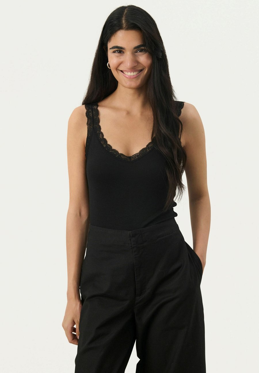 Топ Part Two JELONA, Black
Топ Part Two JELONA, Black