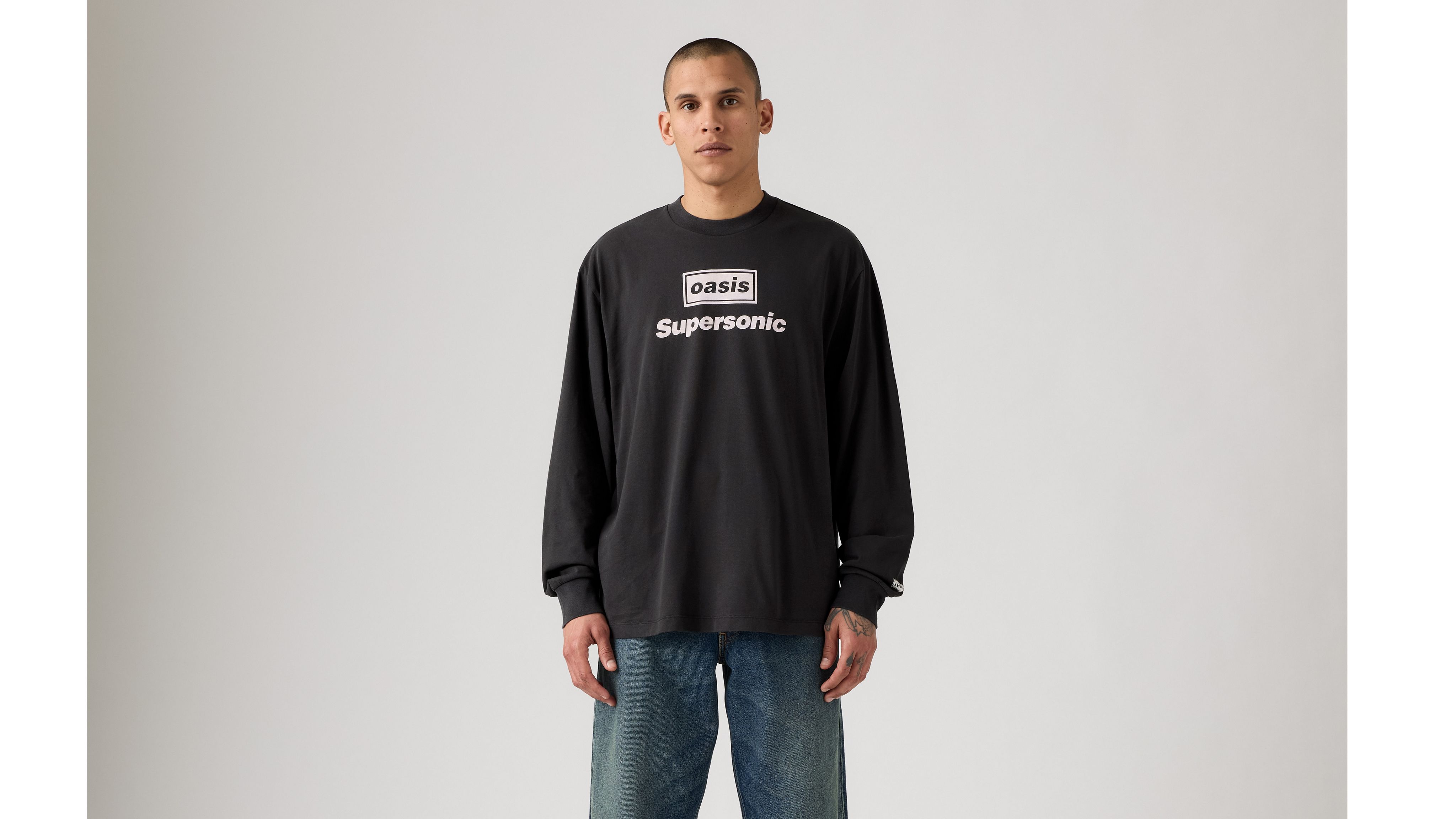 Футболка с длинными рукавами и полосками Oasis Levi's, Oasis LS Band Tee - Black
Футболка с длинными рукавами и полосками Oasis Levi's, Oasis LS Band Tee - Black