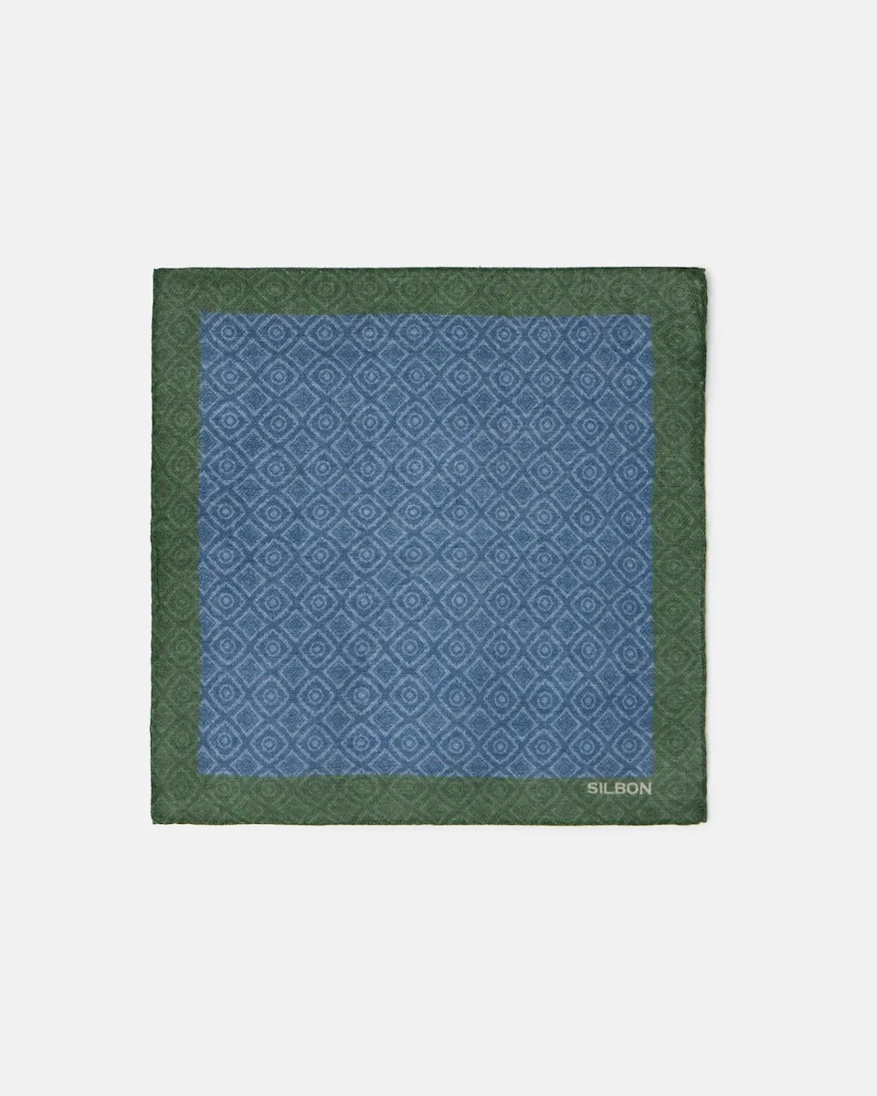 Мужской платок с узором синего и зеленого плитки Silbon
Мужской платок с узором синего и зеленого плитки Silbon