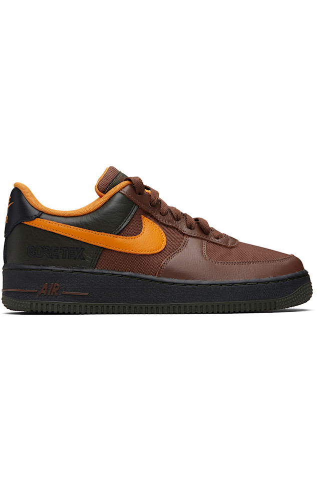 Nike Коричневые кроссовки Air Force 1 Gore-Tex
Nike Коричневые кроссовки Air Force 1 Gore-Tex