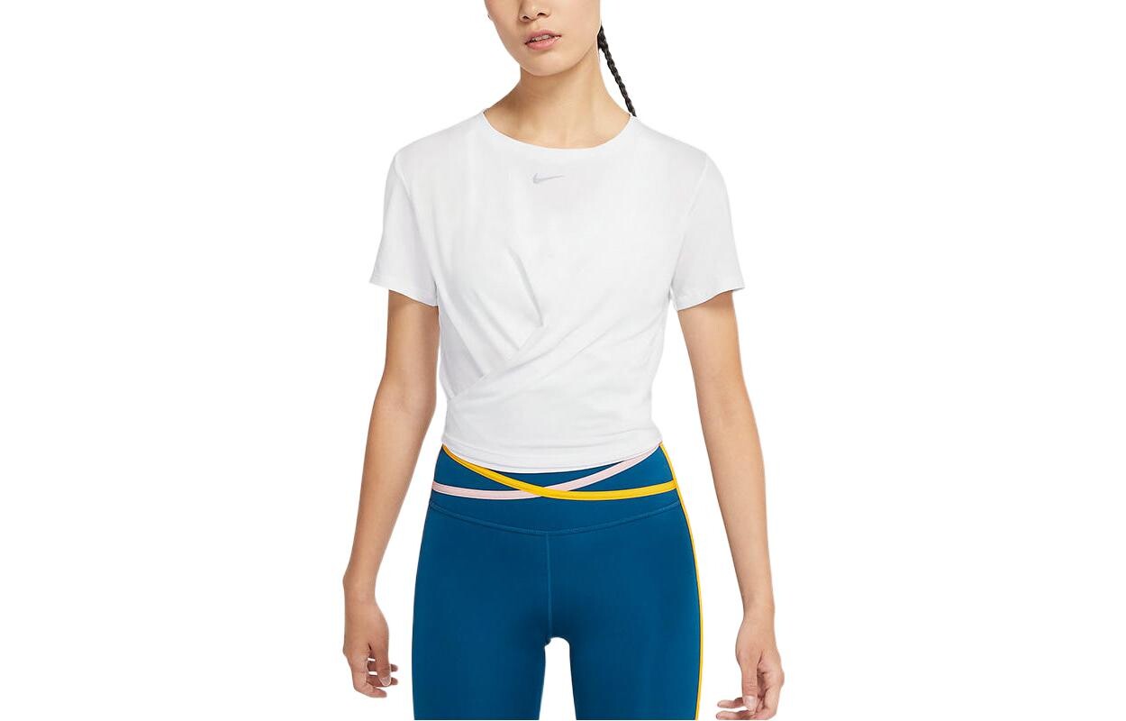 Футболка Dri-Fit женская белая Nike
Футболка Dri-Fit женская белая Nike