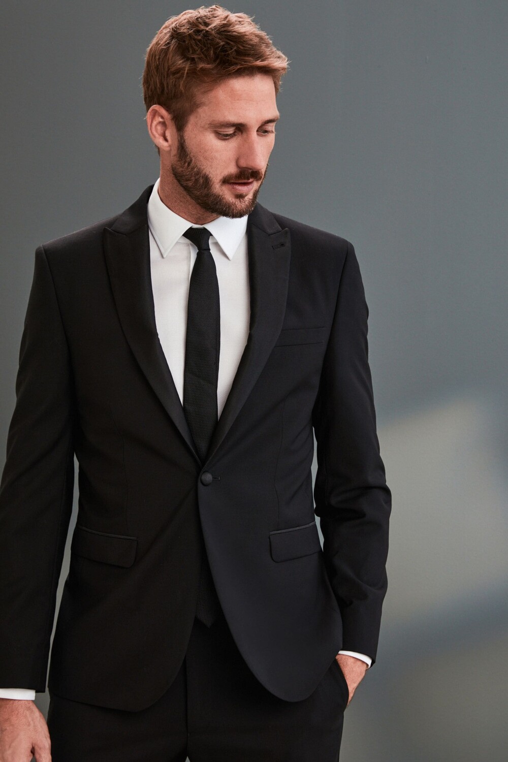 Фирменный шерстяной пиджак Tollegno Next, черный
Фирменный шерстяной пиджак Tollegno Next, черный