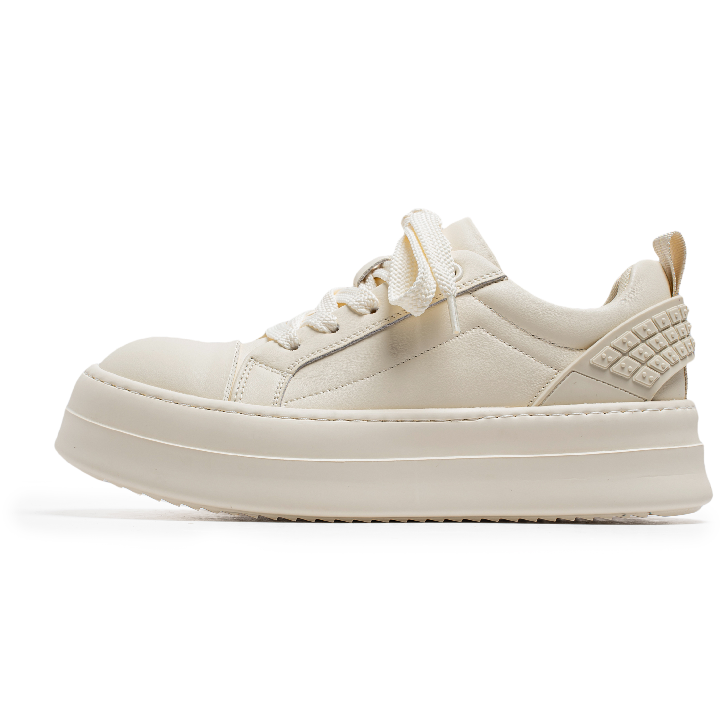 Bull charm Кроссовки для скейтбординга мужские бежевые 
Bull charm Кроссовки для скейтбординга мужские бежевые