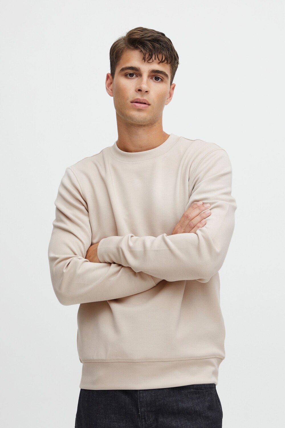 Толстовка CASUAL FRIDAY CFSebastian crew neck sweat 20504731, серый
Толстовка CASUAL FRIDAY CFSebastian crew neck sweat 20504731, серый