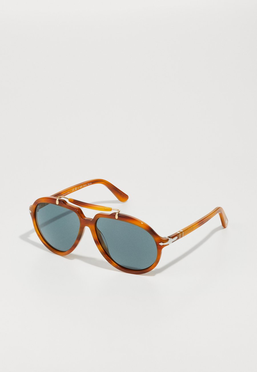 Солнцезащитные очки Persol UNISEX, Brown
Солнцезащитные очки Persol UNISEX, Brown
