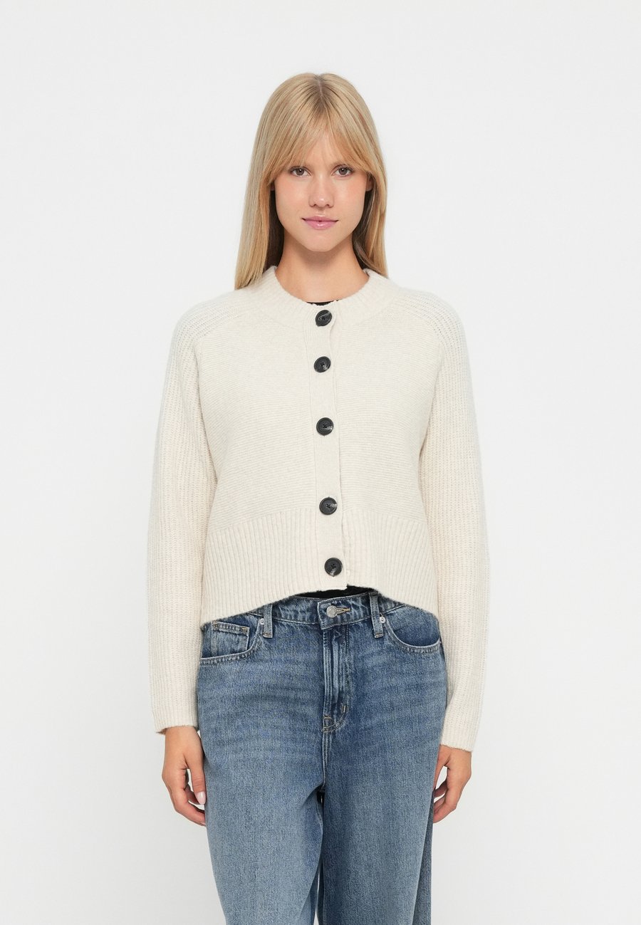 Кардиган Vero Moda BANG O NECK, Birch/Off-White
Кардиган Vero Moda BANG O NECK, Birch/Off-White