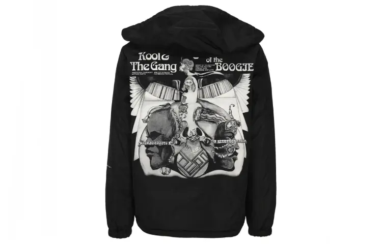 Куртка мужская черный Moncler
Куртка мужская черный Moncler