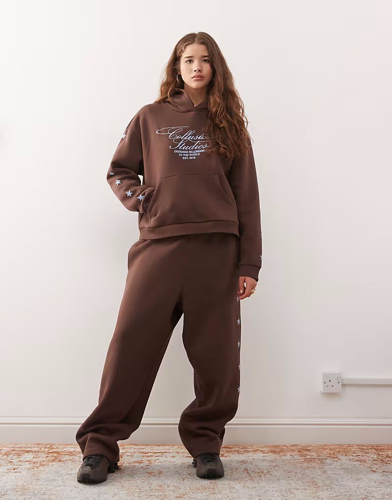 Толстовка с логотипом звезды в шоколадном цвете Collusion, Коричневый, Толстовка с логотипом звезды в шоколадном цвете Collusion
Толстовка с логотипом звезды в шоколадном цвете Collusion, Коричневый, Толстовка с логотипом звезды в шоколадном цвете Collusion