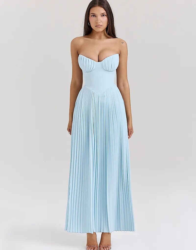 Платье макси со складками от House of CB Marcella цвета морской волны
Платье макси со складками от House of CB Marcella цвета морской волны