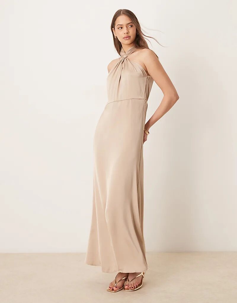 Платье миди Vila из атласа с завязками на шее бежевого цвета
Платье миди Vila из атласа с завязками на шее бежевого цвета