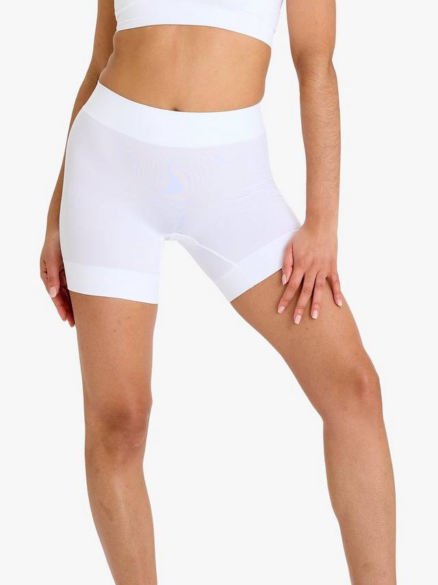 Шорты из мягкой кожи Heist, Pure White
Шорты из мягкой кожи Heist, Pure White