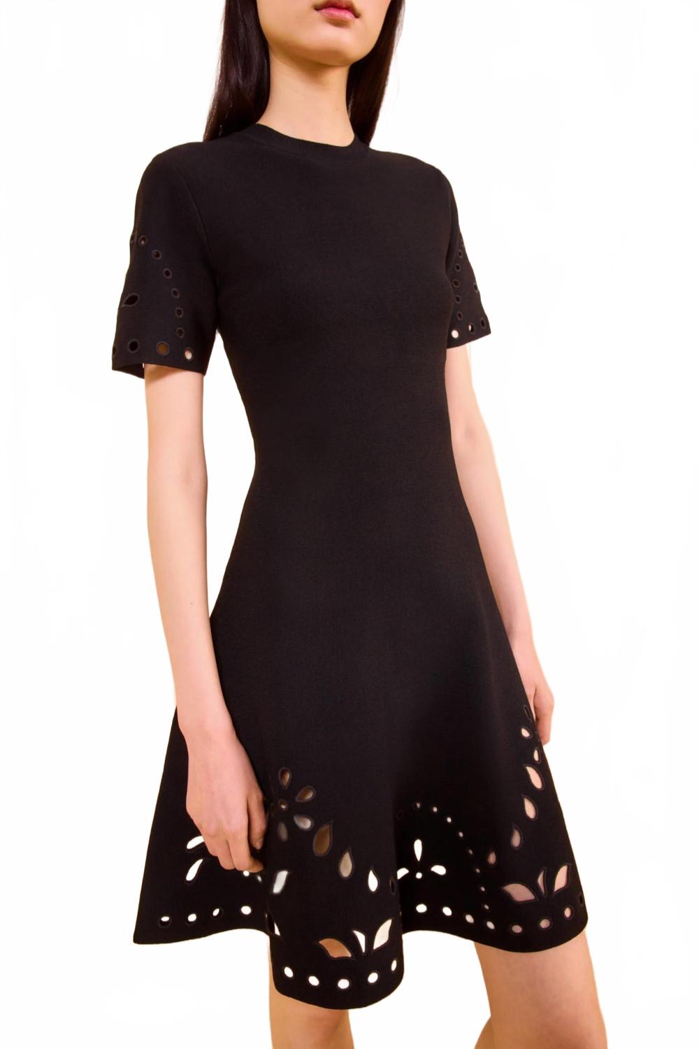 Ulla Johnson Вязаное мини-платье Fania с коротким рукавом, черный цвет
Ulla Johnson Вязаное мини-платье Fania с коротким рукавом, черный цвет