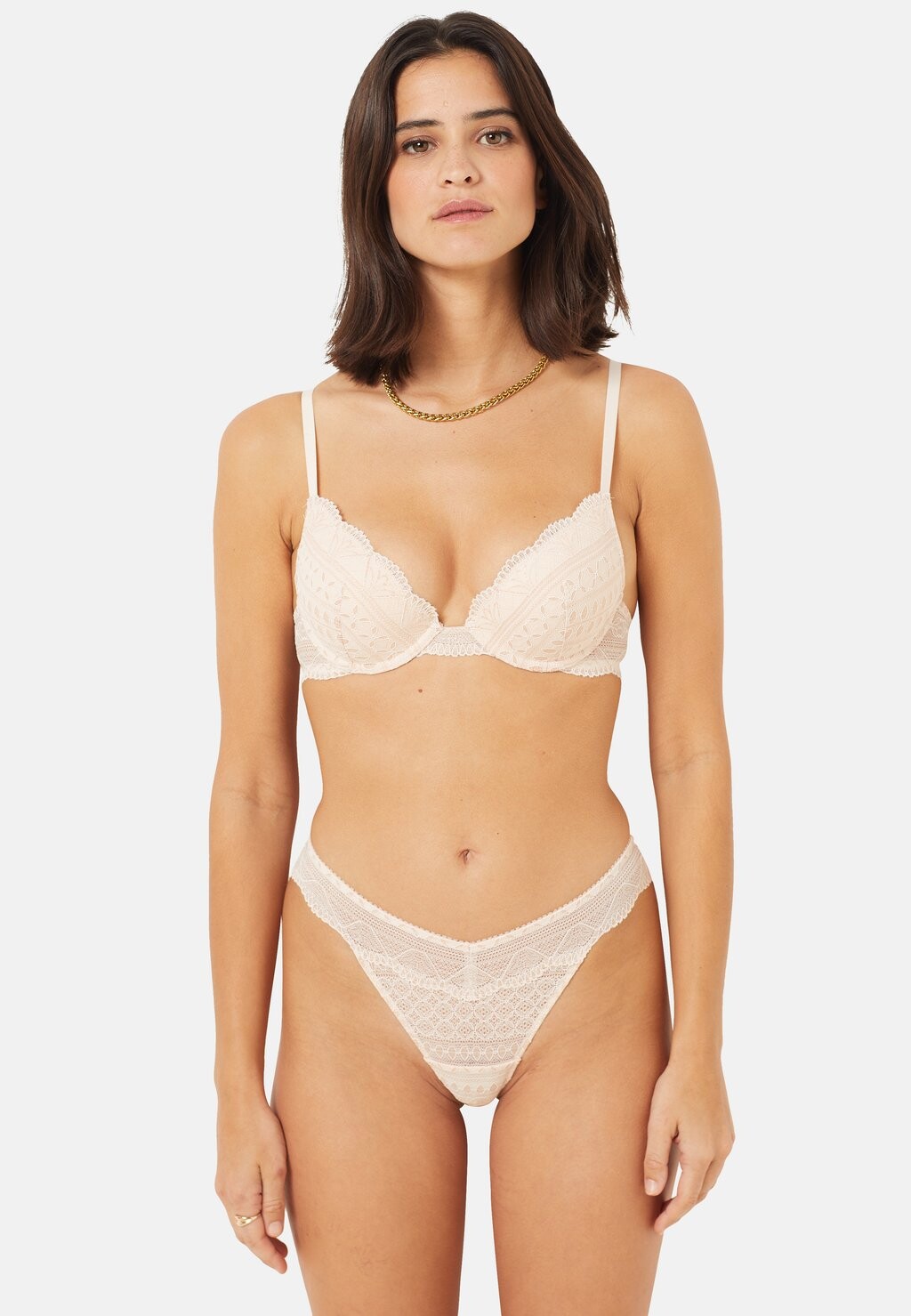 Бюстгальтер пуш-ап IDOLE Etam, цвет Powder Pink
Бюстгальтер пуш-ап IDOLE Etam, цвет Powder Pink