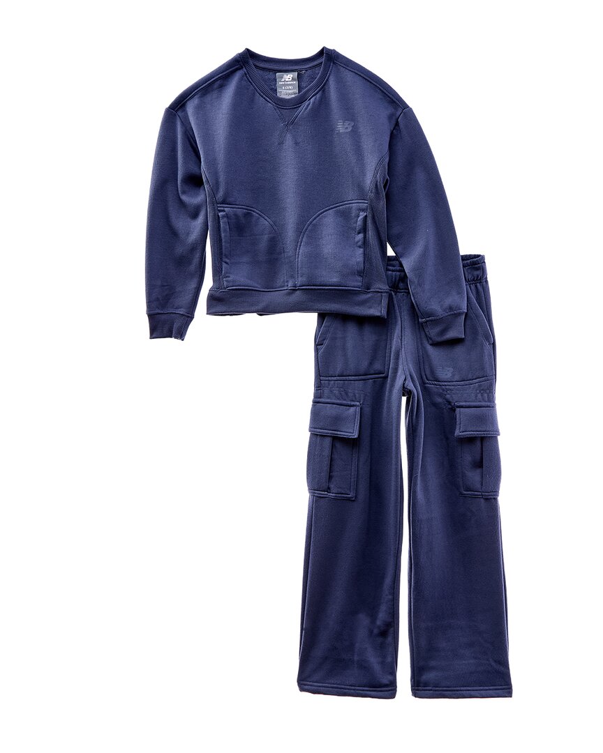 Комплект New Balance из 2 предметов: флисовый пуловер и брюки-карго, синий
Комплект New Balance из 2 предметов: флисовый пуловер и брюки-карго, синий
