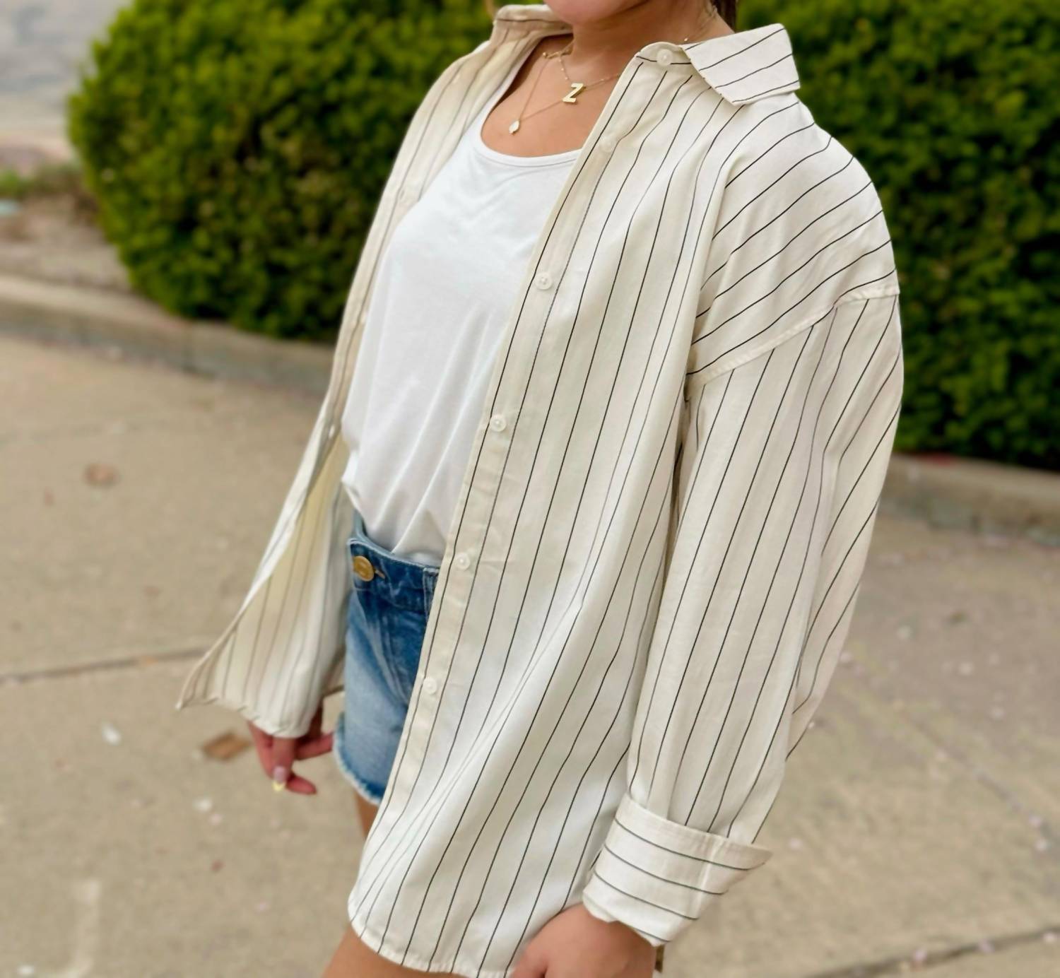 Длинная рубашка в тонкую полоску Silver Lining с длинным рукавом WithBlack
Длинная рубашка в тонкую полоску Silver Lining с длинным рукавом WithBlack