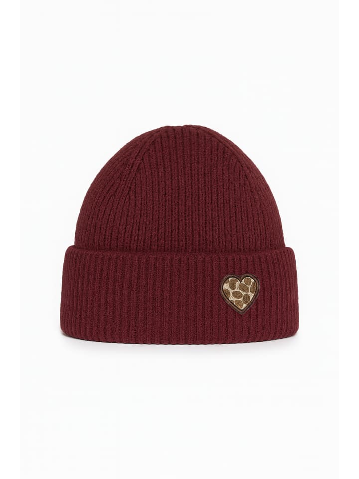 Вязаная шапка с манжетой, ребристая, теплая, с нашивкой в виде сердца цвета бордо Faera
Вязаная шапка с манжетой, ребристая, теплая, с нашивкой в виде сердца цвета бордо Faera