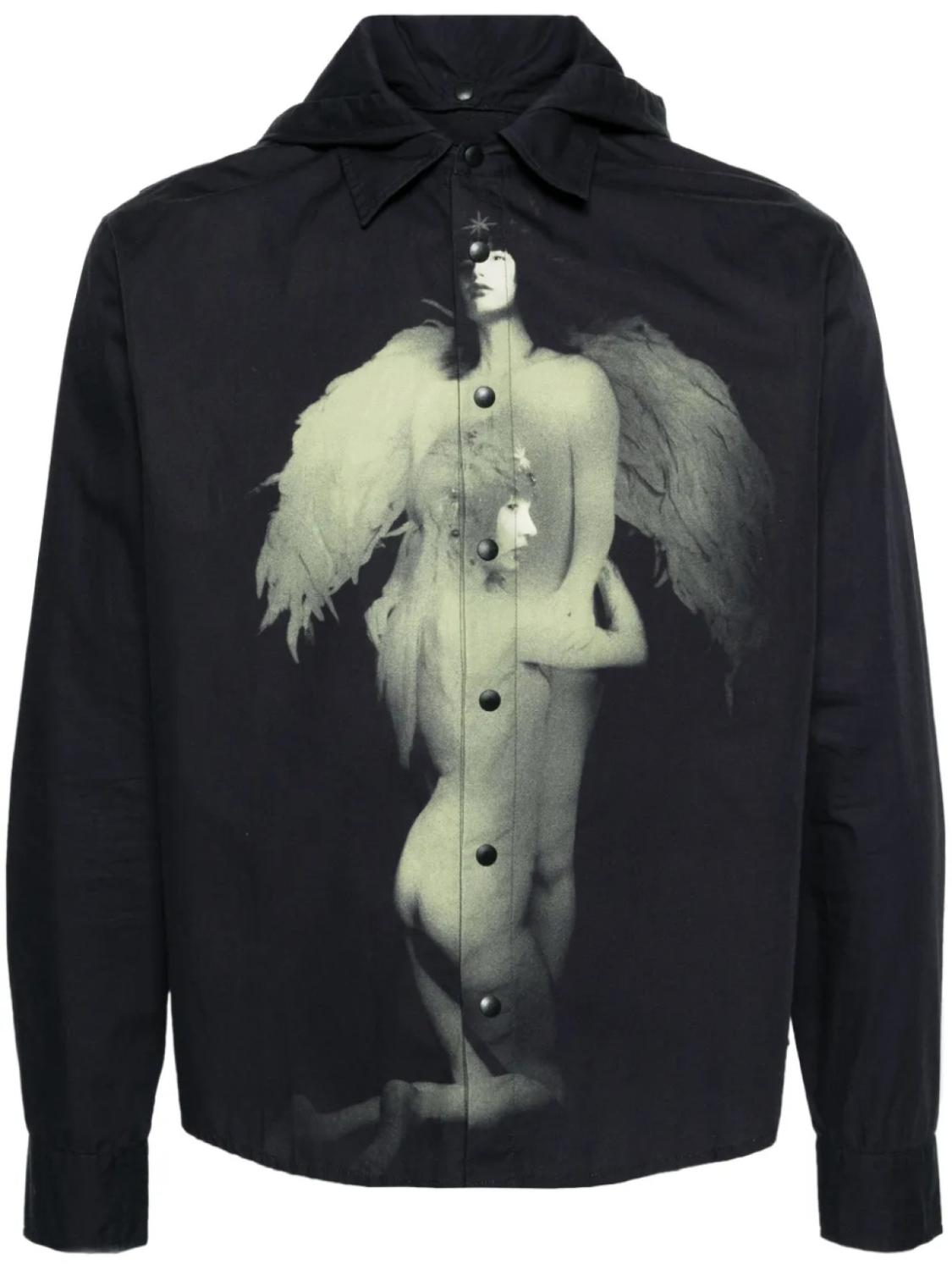 Рубашка с капюшоном и принтом KUSIKOHC, черный
Рубашка с капюшоном и принтом KUSIKOHC, черный