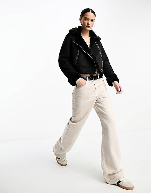 Черная укороченная куртка-авиатор Stradivarius, Черный, Черная укороченная куртка-авиатор Stradivarius
Черная укороченная куртка-авиатор Stradivarius, Черный, Черная укороченная куртка-авиатор Stradivarius